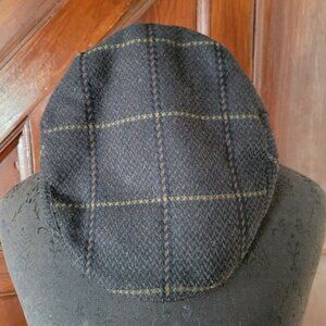 Vintage TOTES  Men's Hat Wool Blend Gatsby Cabbie Newsboy Cap Size Large Plaid